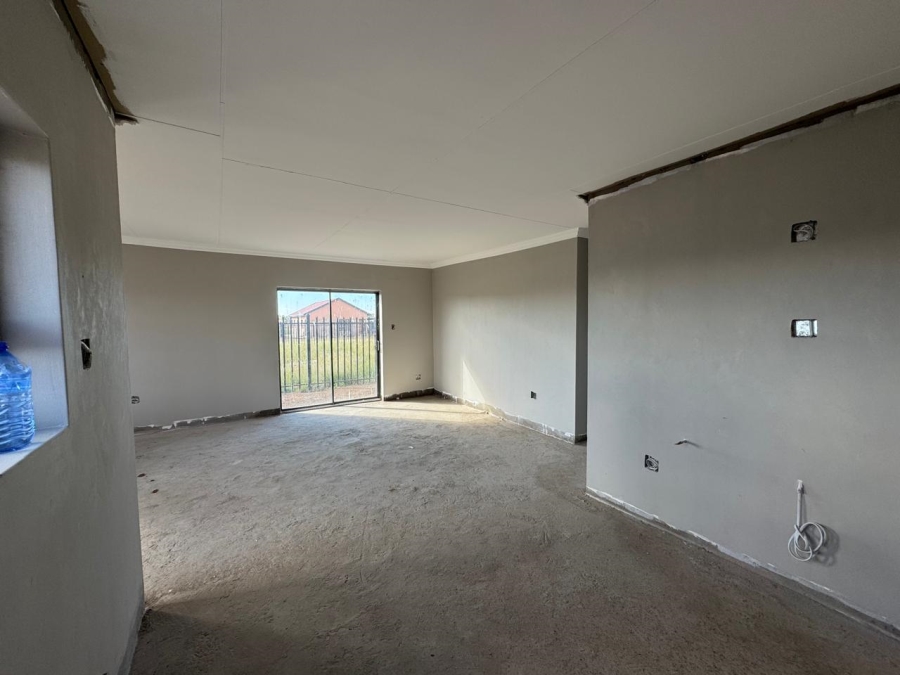 3 Bedroom Property for Sale in Pinehaven Free State